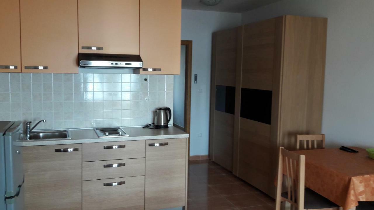 Apartmani Luna Novalja Dış mekan fotoğraf